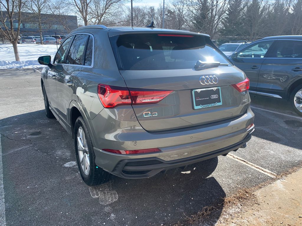 Thumbnail: 2025 Audi Q3 - 8