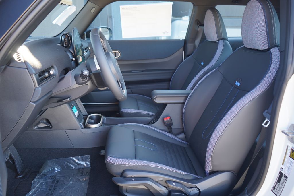 Thumbnail: 2026 MINI Cooper - 6