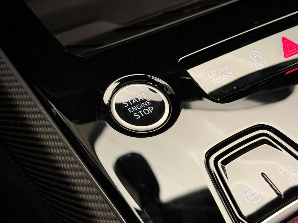 Thumbnail: 2026 Audi A6 - 30