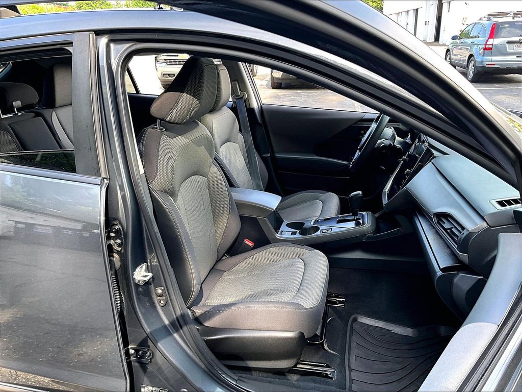 2024 Subaru Crosstrek — photo 11