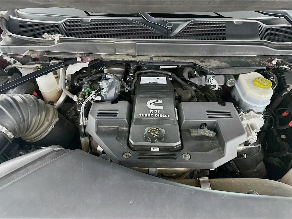 Used 2022 Red Ram Limited image 32