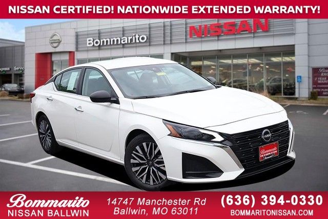 Glacier White 2025 Nissan Altima 2.5 SV FWD Sedan Front-Wheel Drive Continuously Variable Transmission