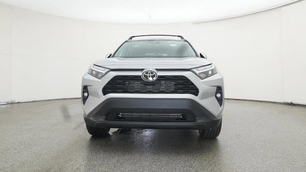 Thumbnail: 2025 Toyota RAV4 - 6