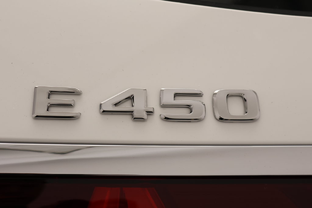 Thumbnail: 2027 Mercedes-Benz E-Class - 10