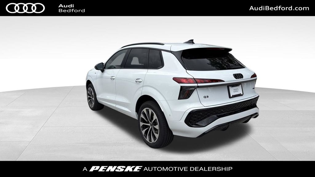 Thumbnail: 2026 Audi Q3 - 4