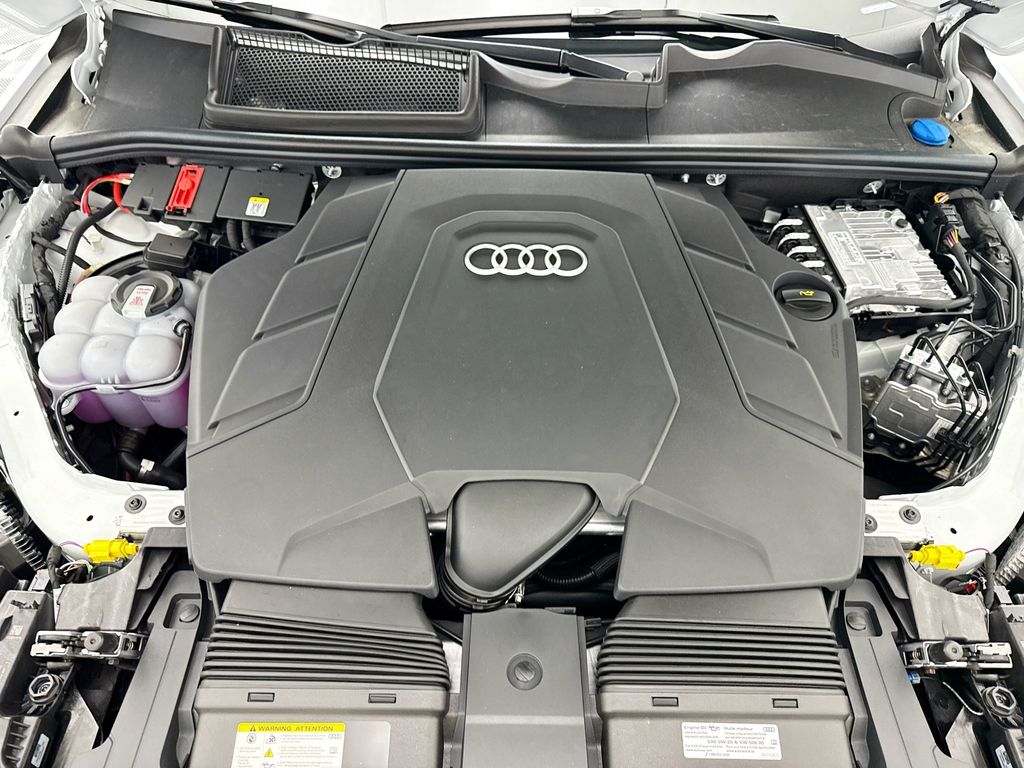 Thumbnail: 2026 Audi Q7 - 28