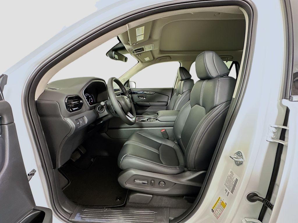 Thumbnail: 2025 Honda Pilot - 16