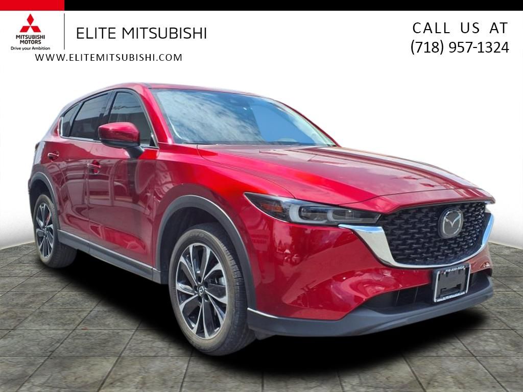2023 Mazda CX-5 S Premium package's photo