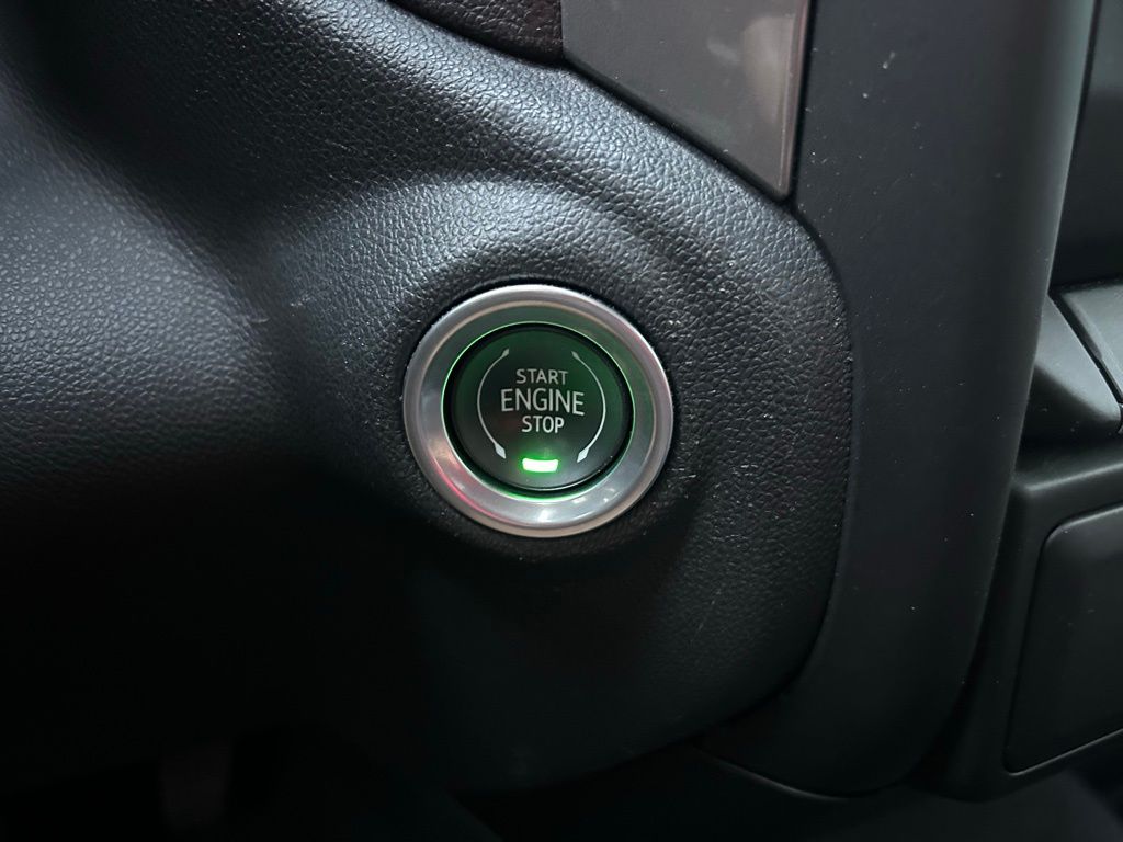 Thumbnail: 2022 Chevrolet Silverado 1500 - 27