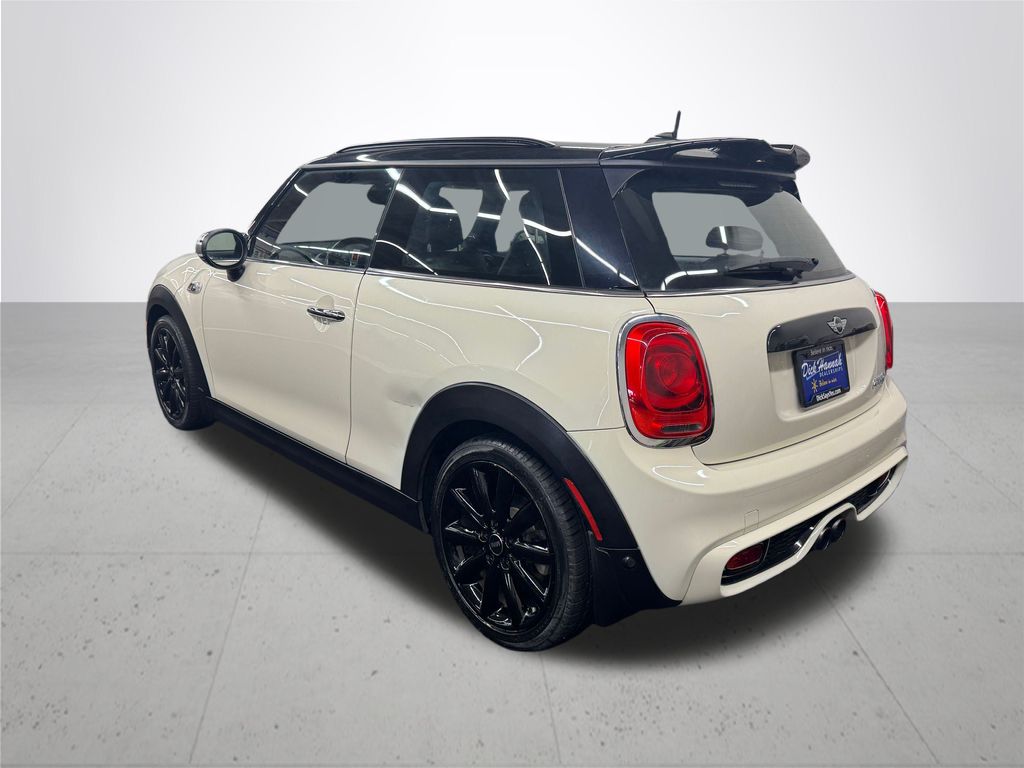 2017 MINI Cooper S Base
