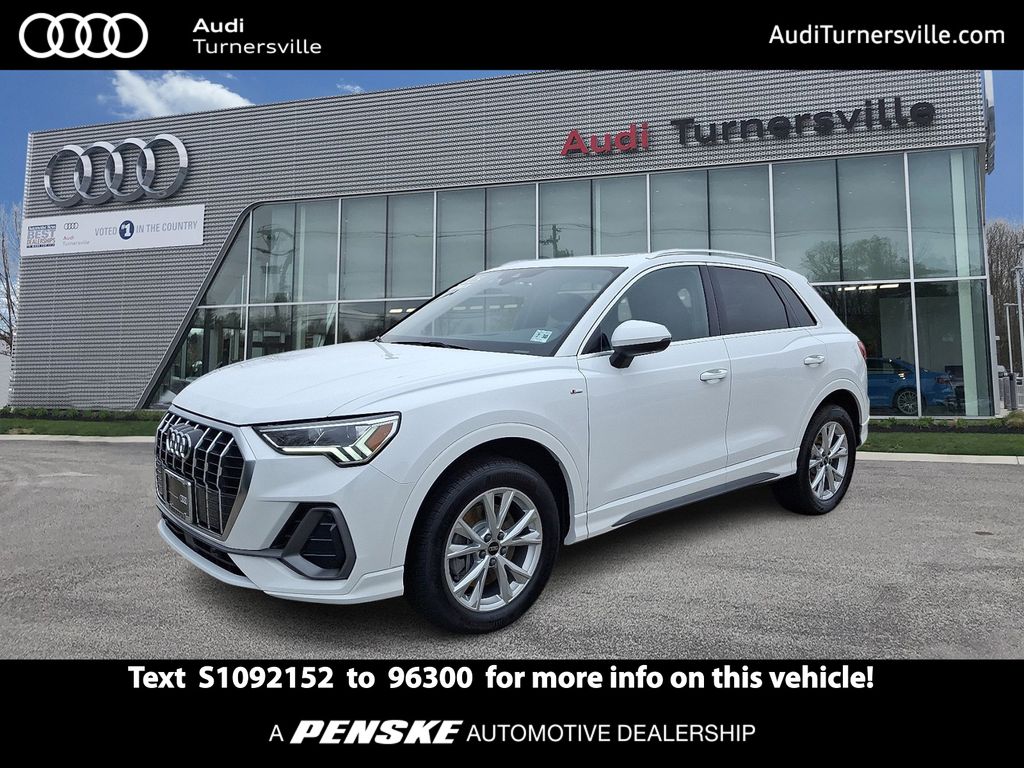 Thumbnail: 2025 Audi Q3 - 1