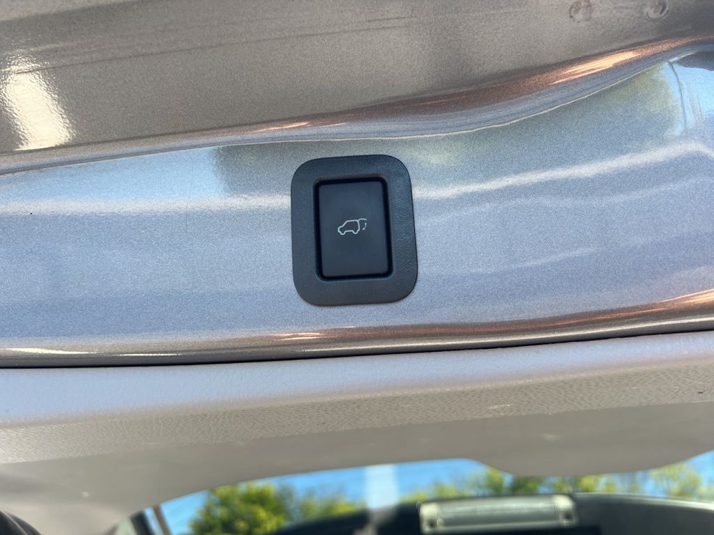 Thumbnail: 2018 Toyota Highlander - 24