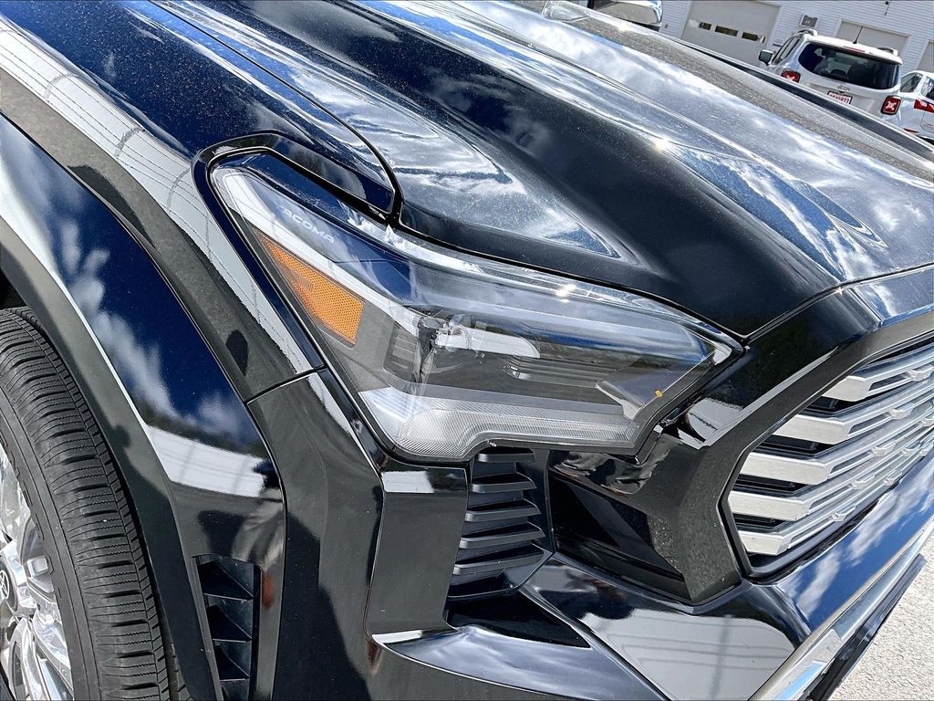 2024 Toyota Tacoma — photo 33