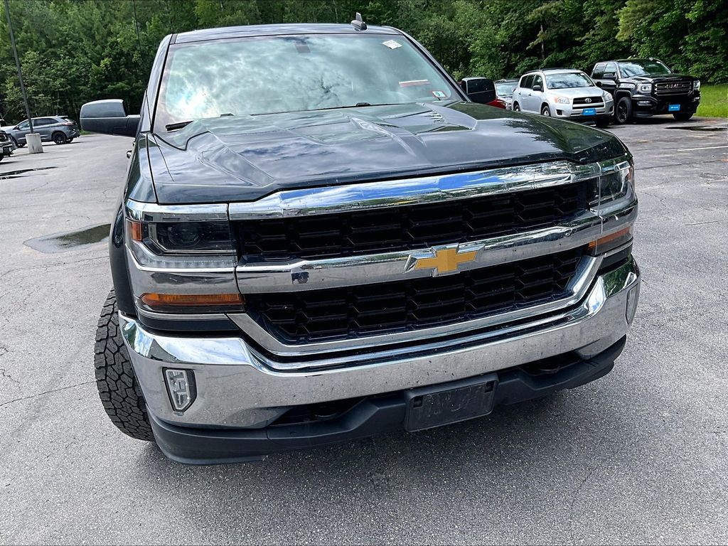 2019 Chevrolet Silverado 1500 LD — photo 5