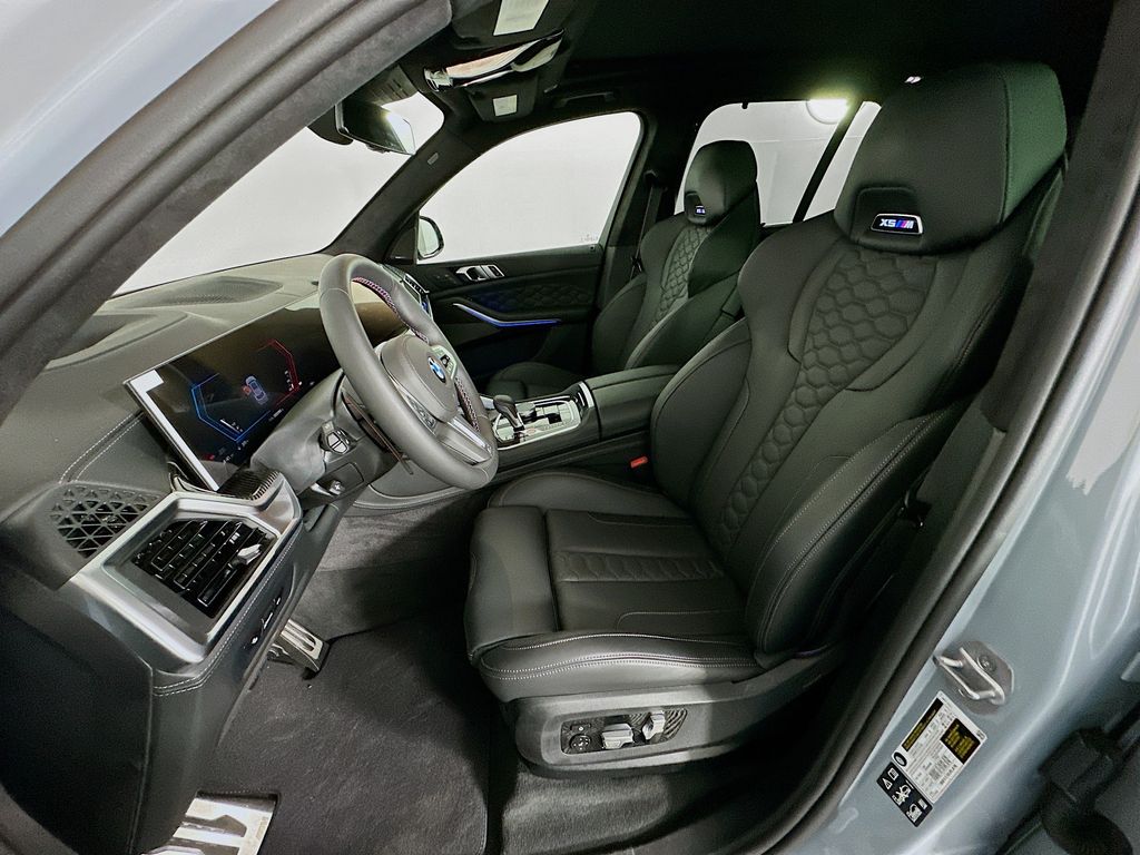 Thumbnail: 2026 BMW X5 - 16