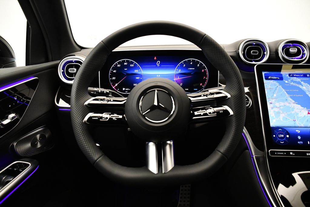 Thumbnail: 2025 Mercedes-Benz GLC - 21