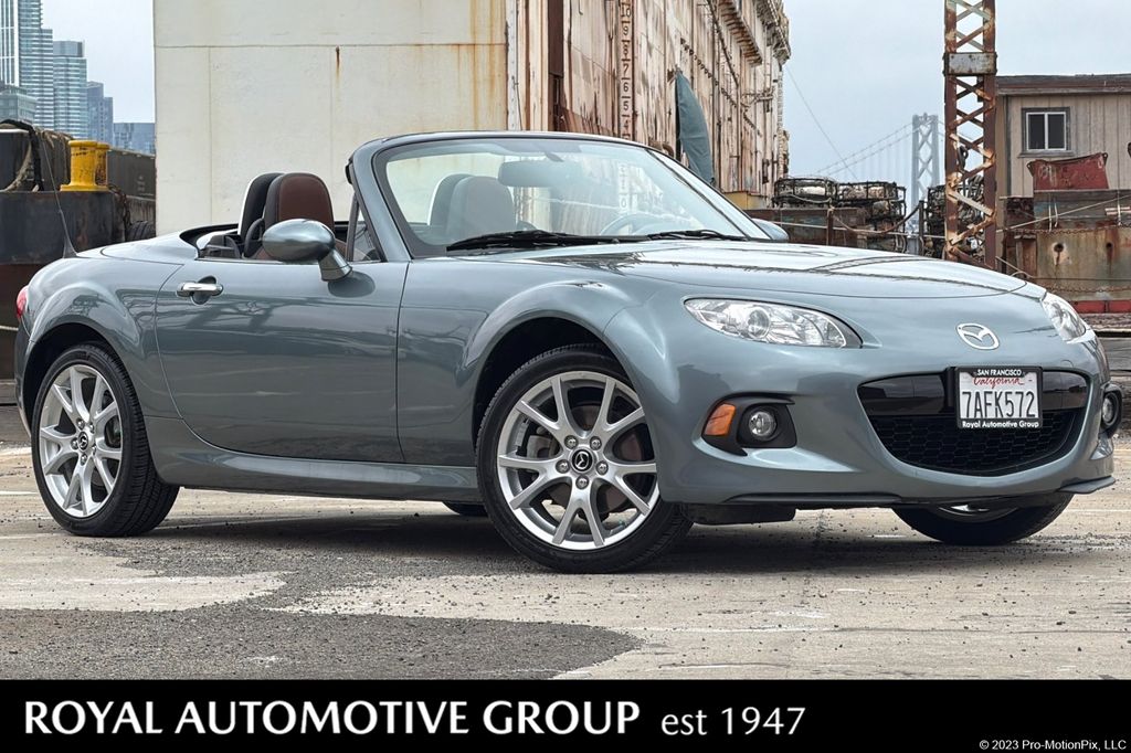  2013 Mazda MX-5 Miata Grand Touring Convertible   