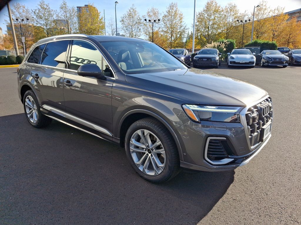 2025 Audi Q7  2