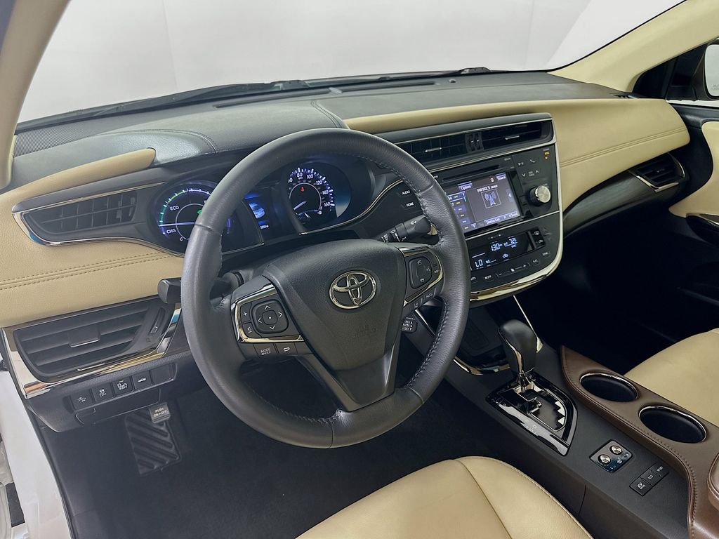 2017 Toyota Avalon XLE 9