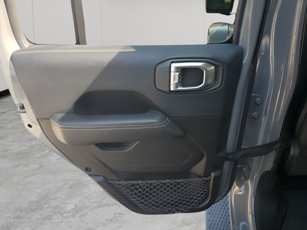 Used Car 2019 Jeep Wrangler  Unlimited Sahara For Sale Under $25,000 In Austin, Texas