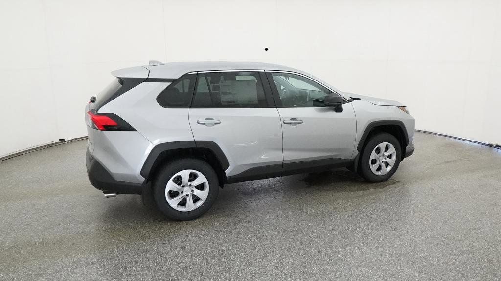Thumbnail: 2025 Toyota RAV4 - 32