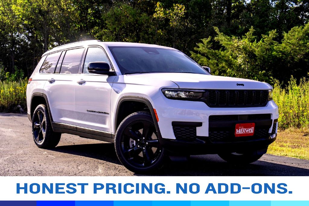 New Car 2025 Jeep Grand Cherokee L  Altitude For Sale Under $50,000 In Taylor, Texas