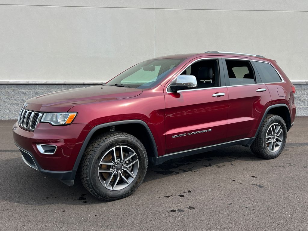 Velvet Red Pearlcoat 2022 Jeep Grand Cherokee SUV / Crossover Four-Wheel Drive 8-Speed Automatic