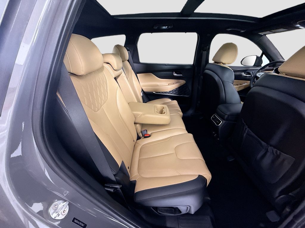 Thumbnail: 2023 Hyundai Santa Fe - 22