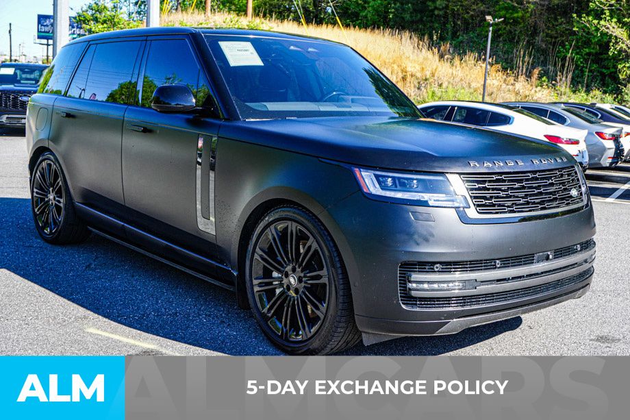 Used 2024 Black Land Rover SE image 4