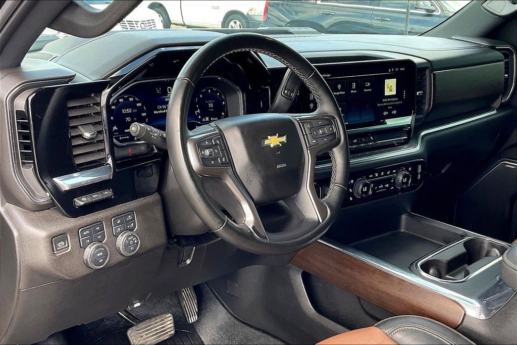 Used 2024 Chevrolet Silverado 3500HD High Country 4D Crew Cab
