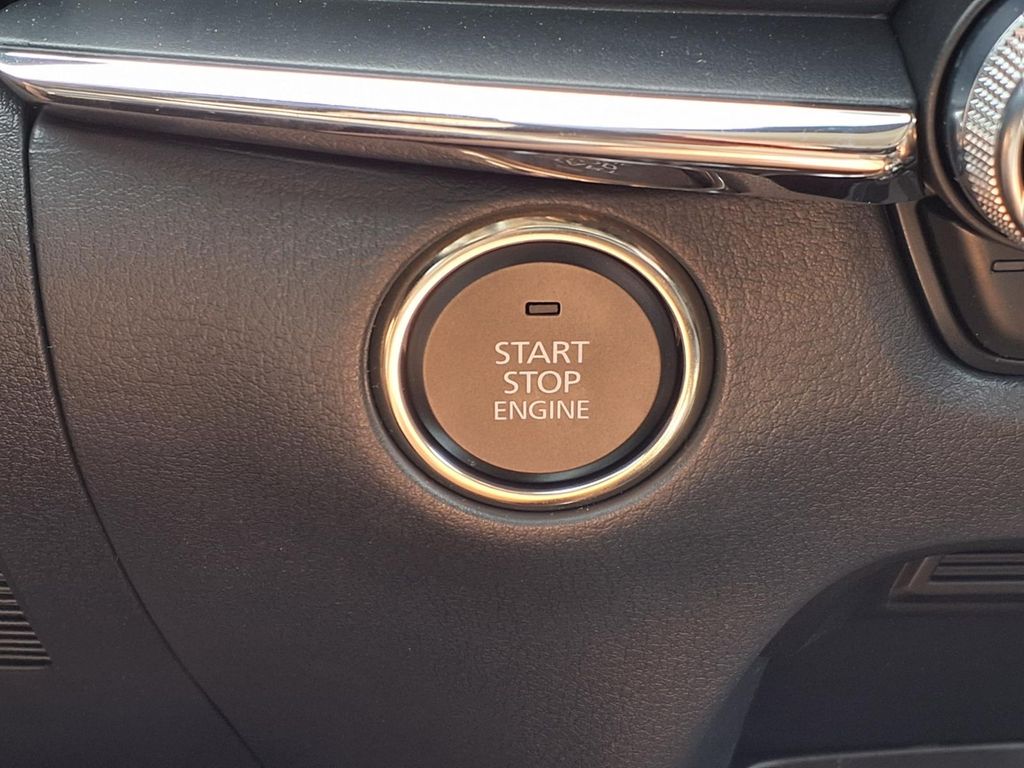 2025 Mazda CX-30 2.5 Turbo Premium Package - 8