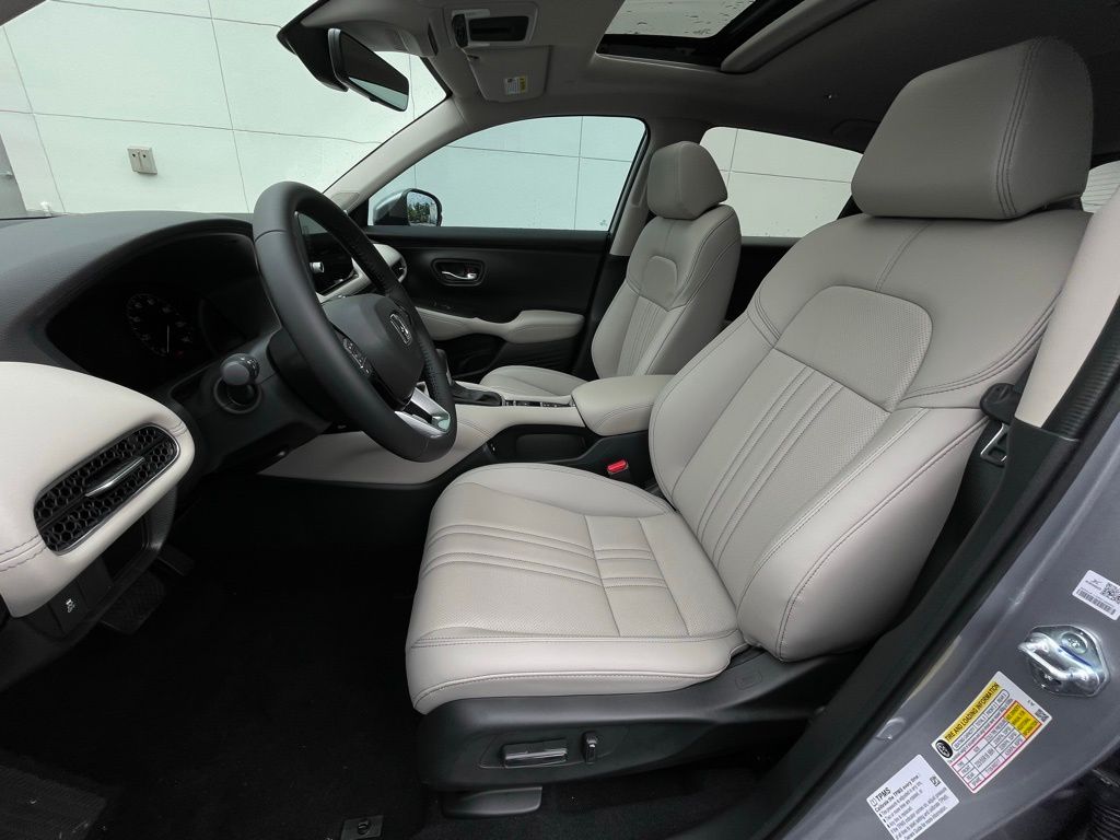Thumbnail: 2026 Honda HR-V - 27