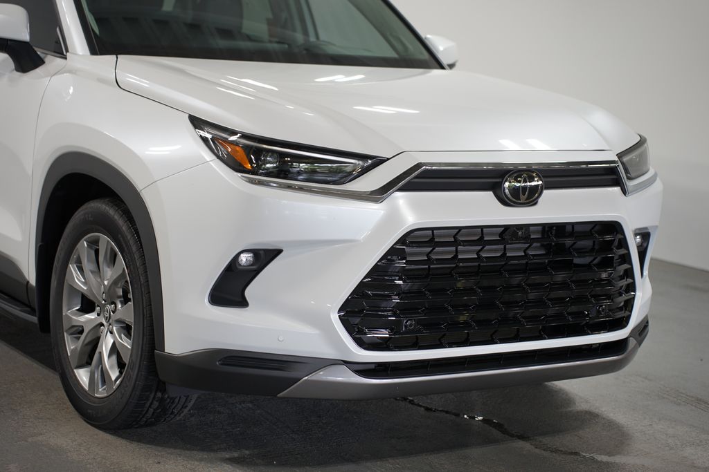 2025 Toyota Grand Highlander Limited 4