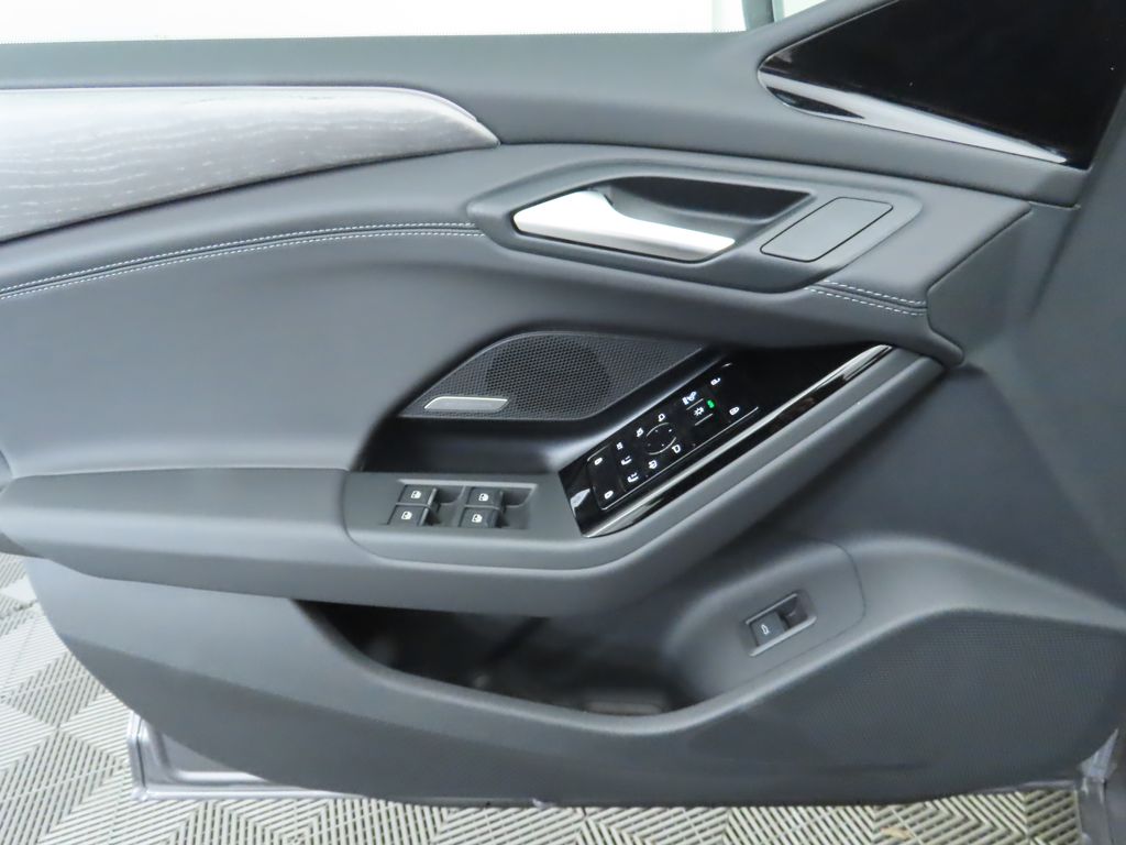 Thumbnail: 2025 Audi A6 - 26