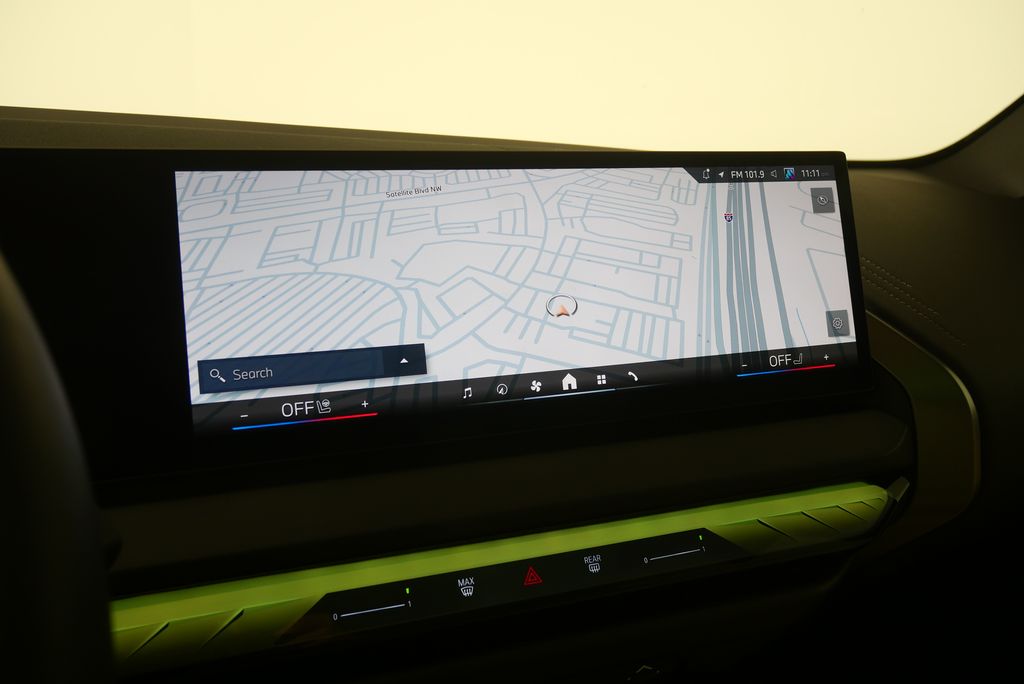 Thumbnail: 2025 BMW X3 - 24