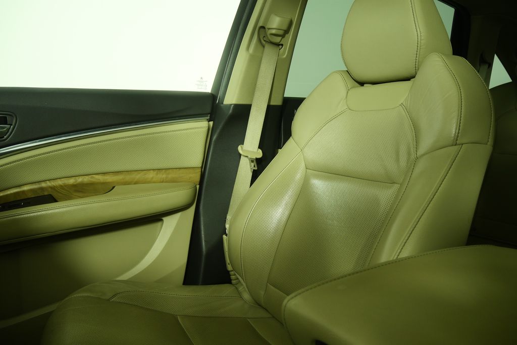 Thumbnail: 2019 Acura MDX - 27