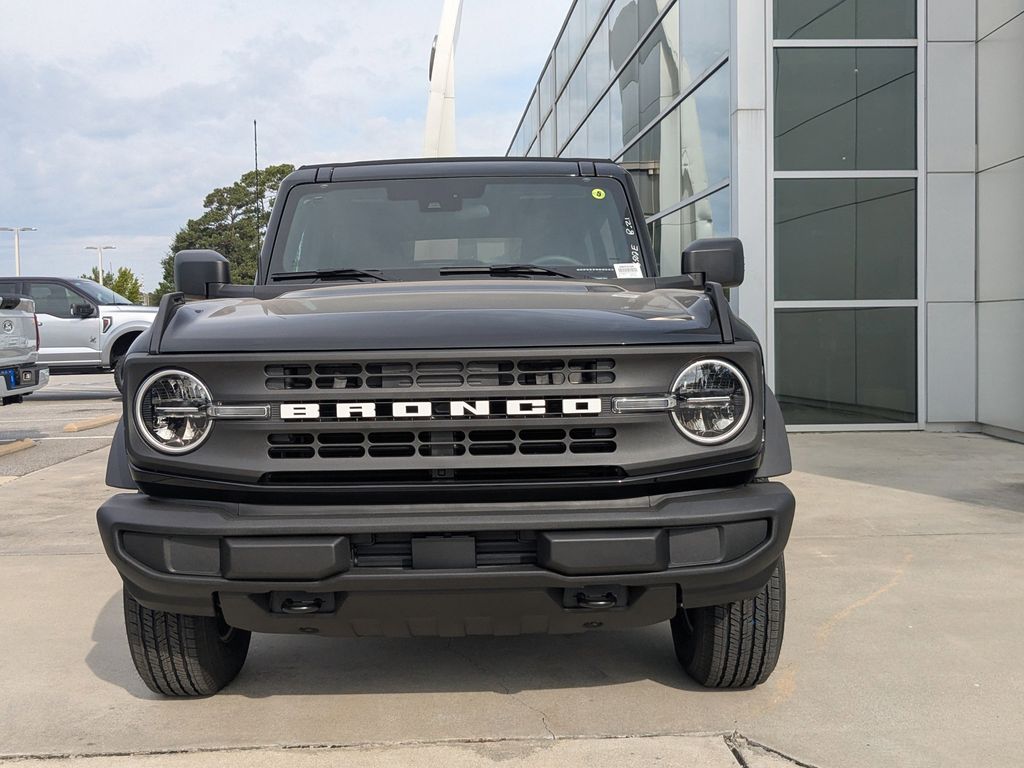 2025 Ford Bronco 