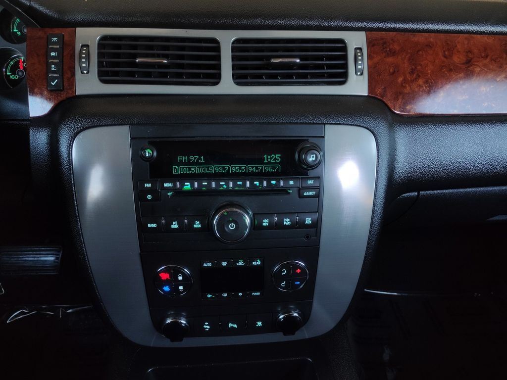 Used Car 2010 Gmc Yukon  Slt For Sale Under $10,000 In Austin, Texas