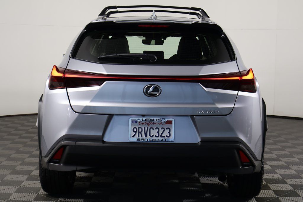 Thumbnail: 2025 Lexus UX - 5