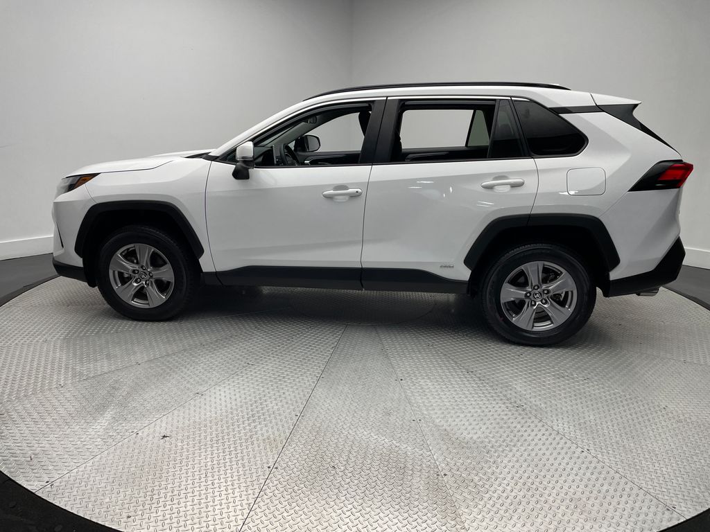 Thumbnail: 2024 Toyota RAV4 - 8