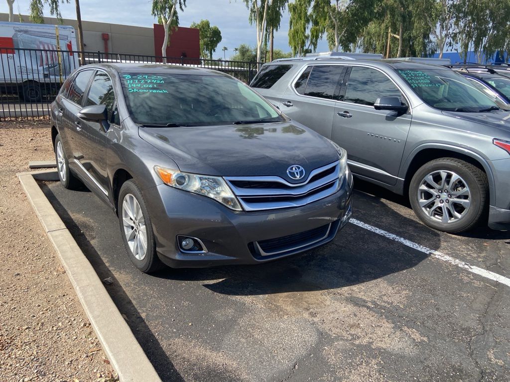 Thumbnail: 2015 Toyota Venza - 3