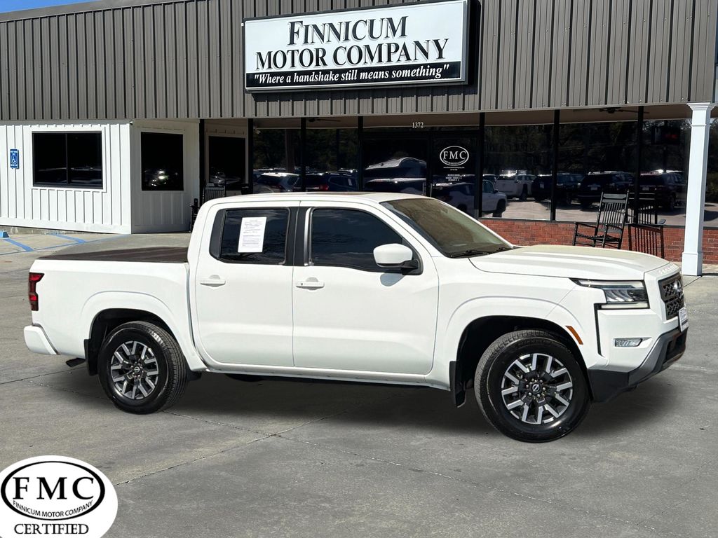 2024 Nissan Frontier SL 4dr Crew Cab RWD