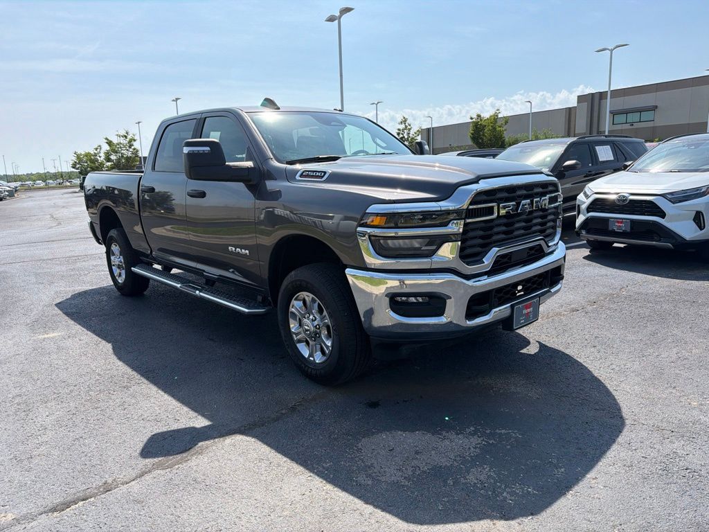  2025 RAM 2500 Big Horn Crew Cab 4WD   