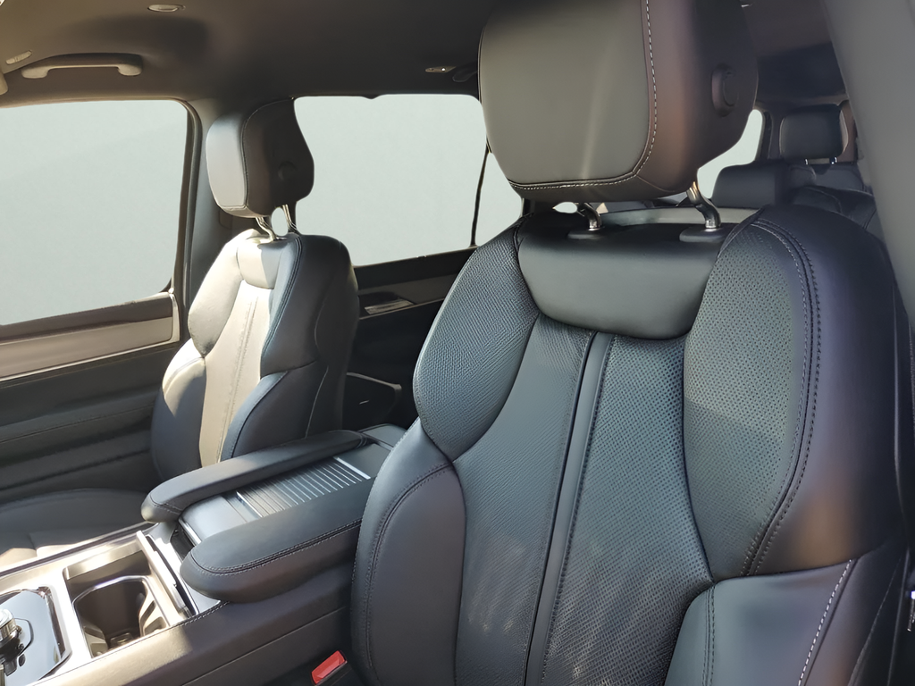 New Car 2025 Jeep Wagoneer  Base For Sale Under $70,000 In Austin, Texas