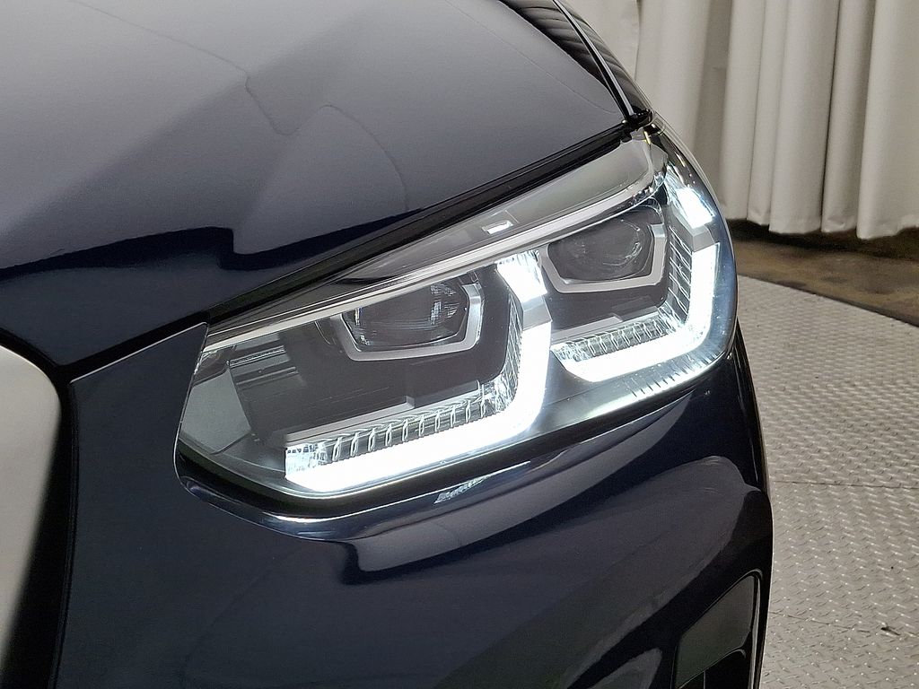 Thumbnail: 2024 BMW X3 - 9