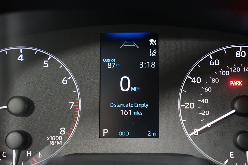 2025 Toyota Corolla LE 16