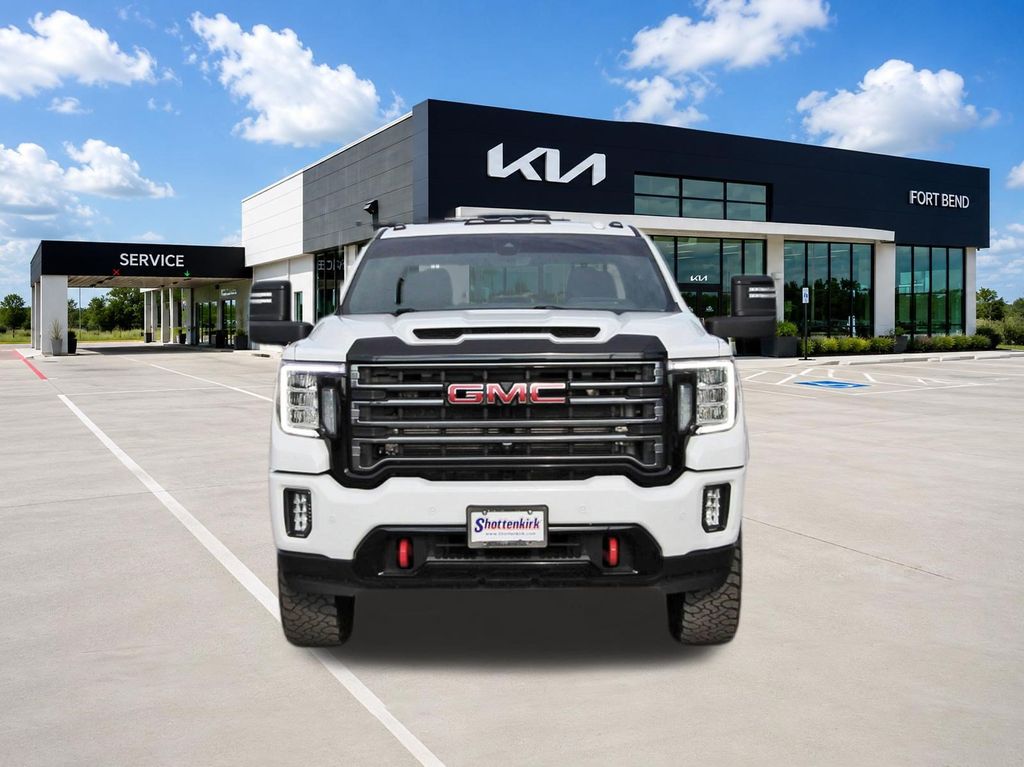 2021 GMC Sierra 2500HD AT4 White at River Oaks CDJR