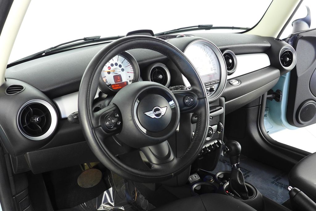 Thumbnail: 2013 MINI Cooper - 24