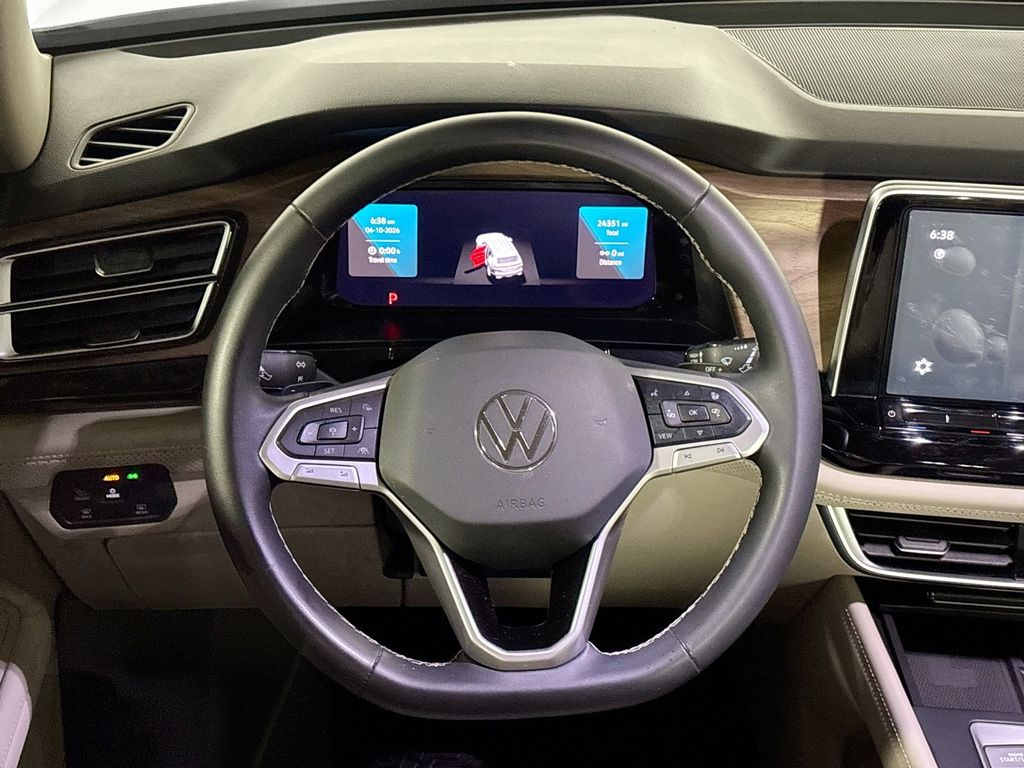 2024 Volkswagen Atlas 2.0T SE