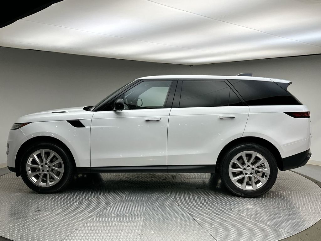 Thumbnail: 2025 Land Rover Range Rover Sport - 2